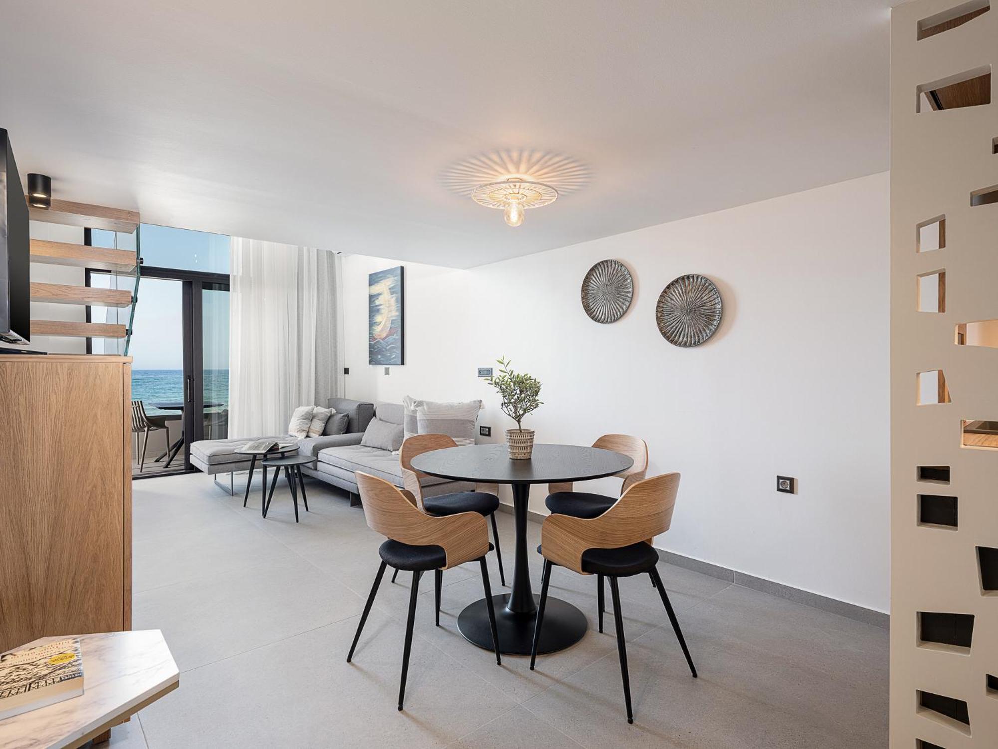 Calla Luxury Seafront Suites Rethymno  Exterior photo